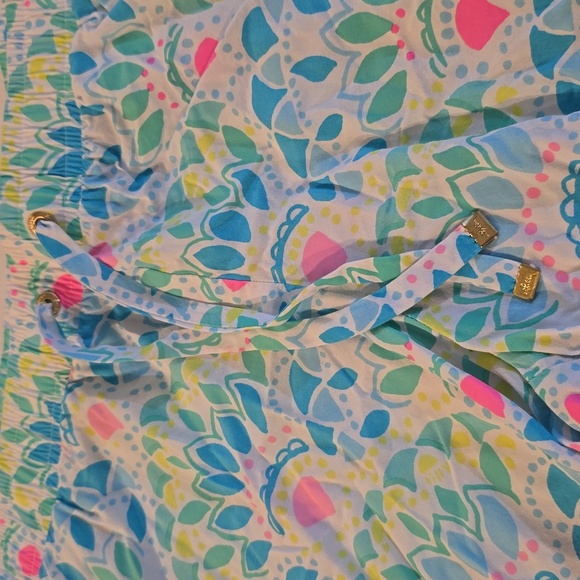 Lilly Pulitzer "Katia" Shorts — Caribbean Citrus, Size XL - Picture 3 of 6